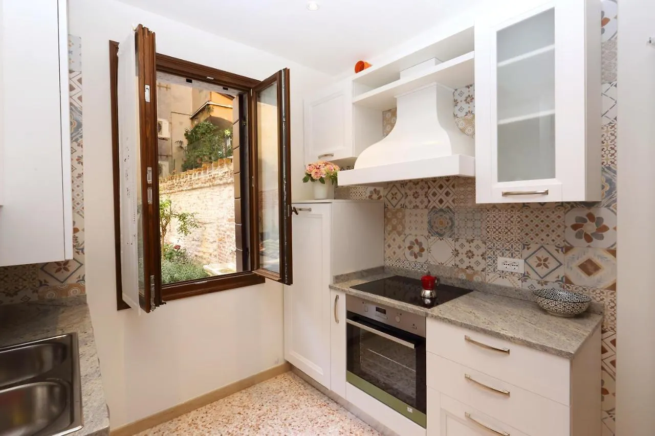 Ca' Del Pittor Apartments Venise 0*,  Italie